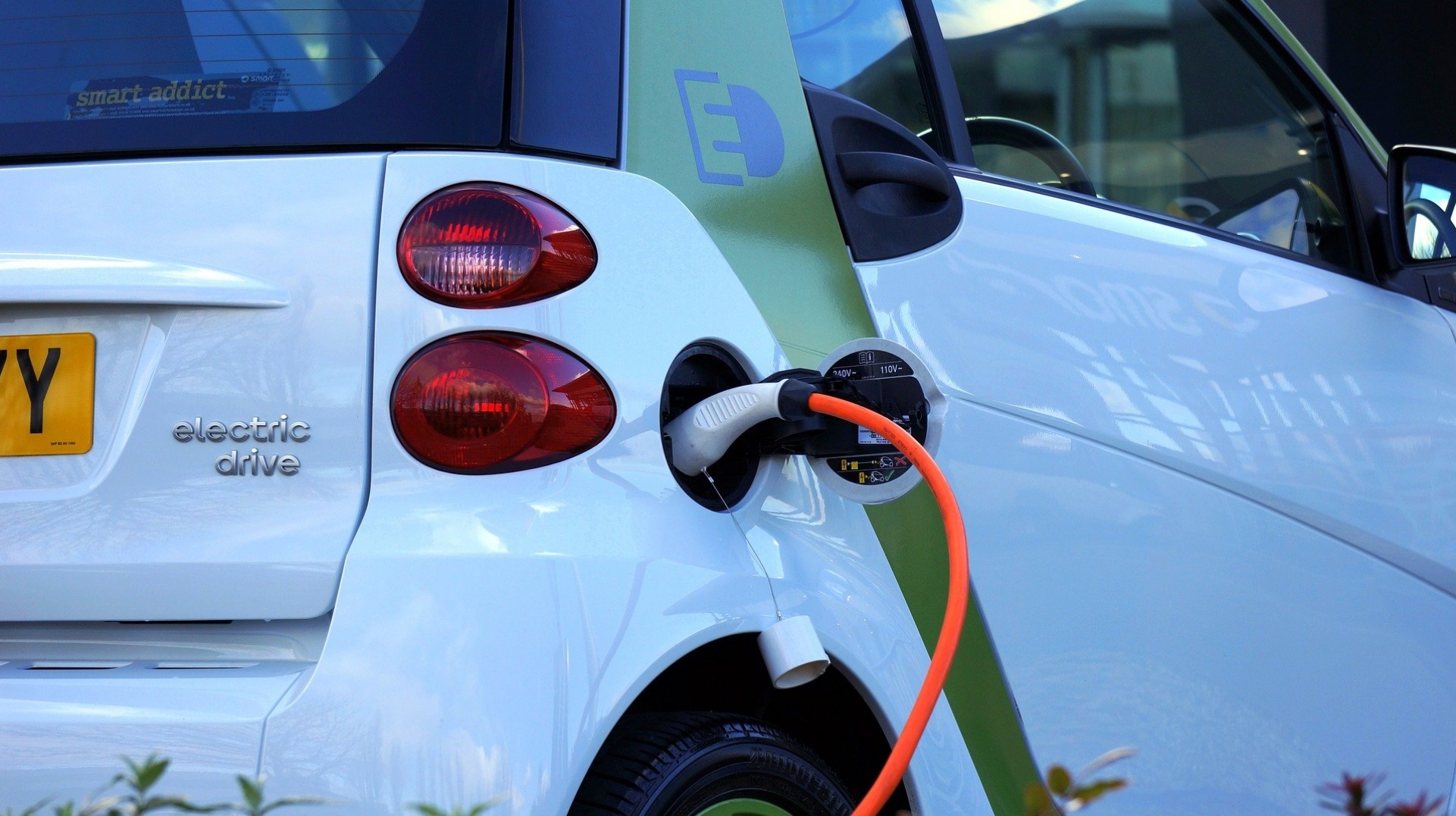 electric car 1458836 1920